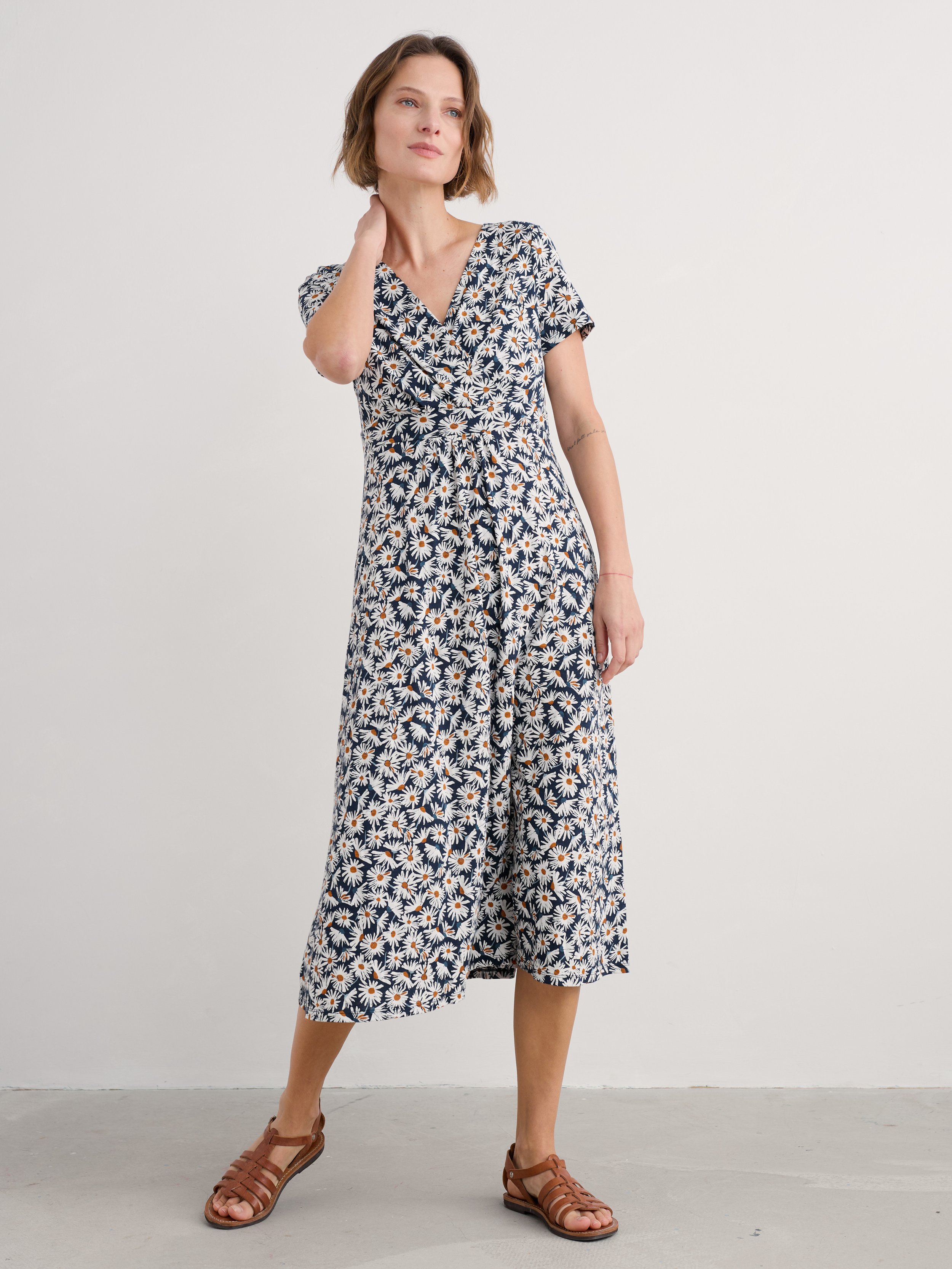 Chapelle Dress - Scatter Daisy Maritime - 3.jpg