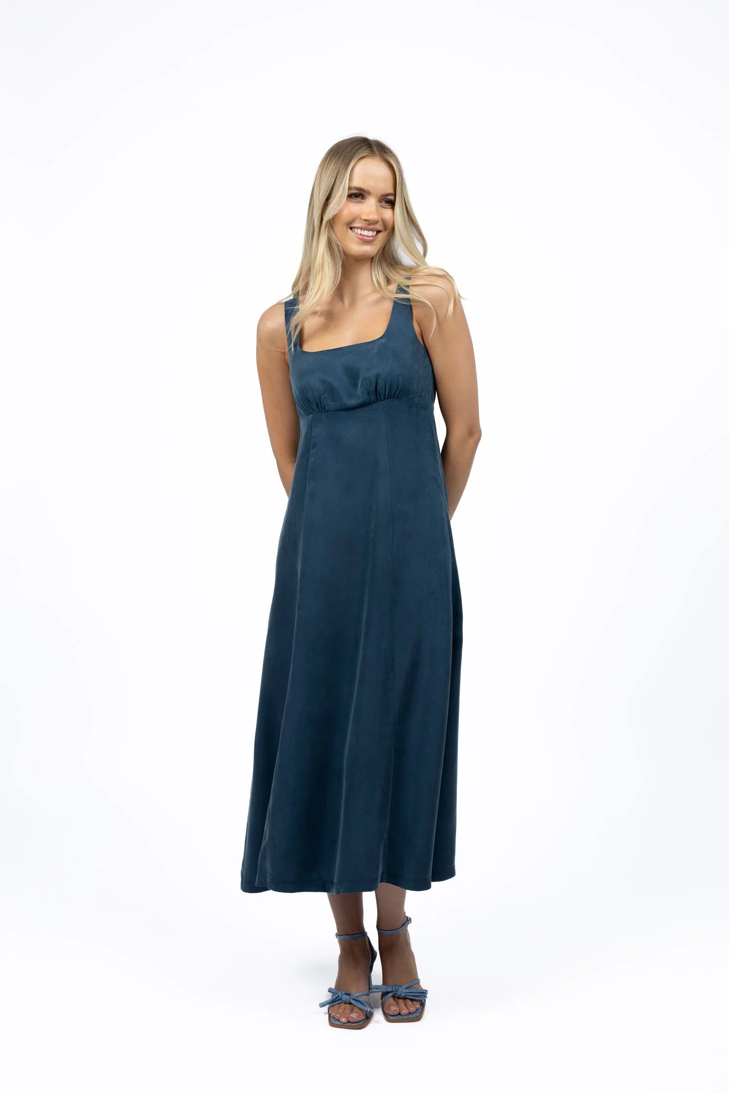 HS25215_TALLULAHDRESS_NAVY2.jpg
