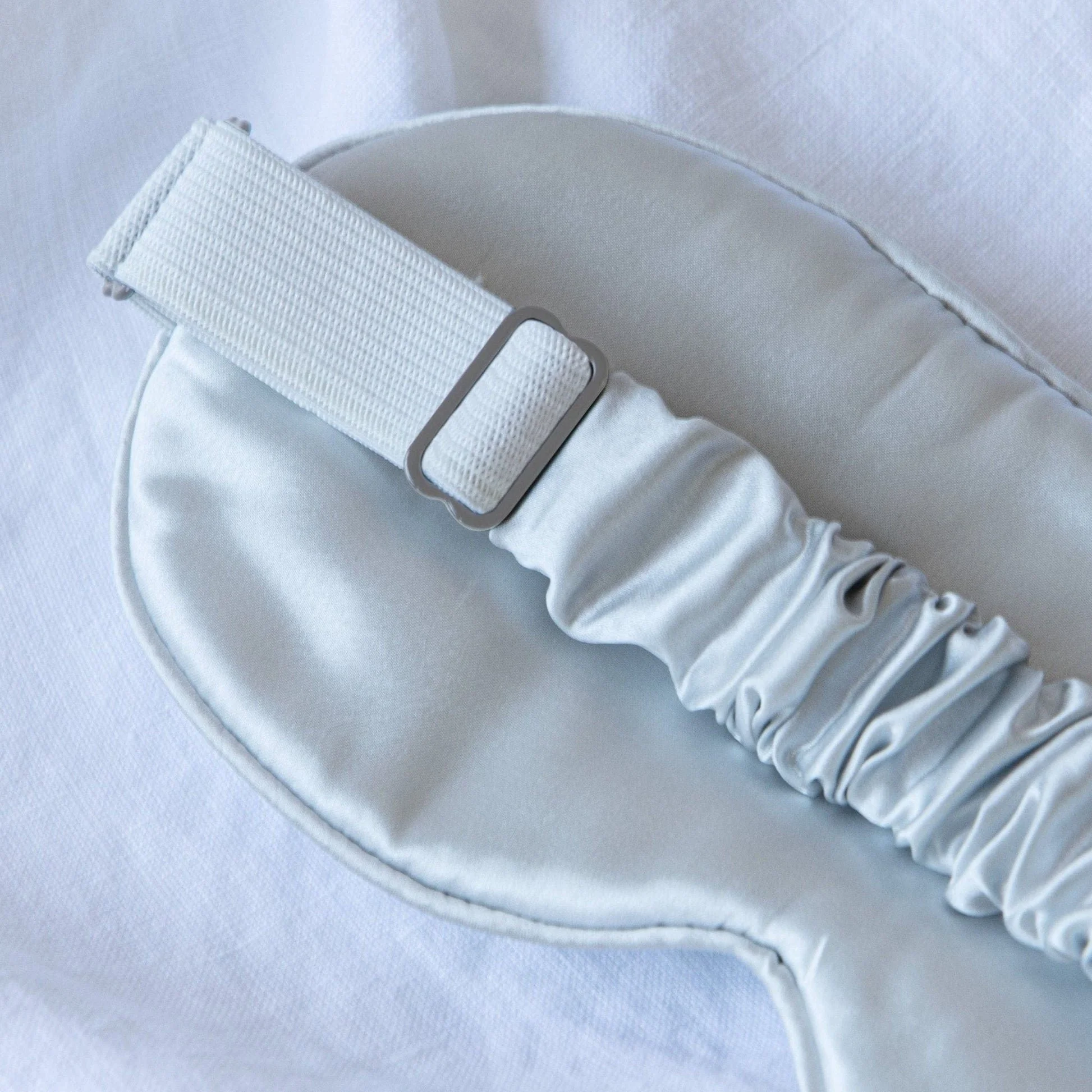 alta-silk-spa-eye-mask-moonstone-grey-ao090002g-silk-spa-eye-mask-moonstone-grey-altasphere-1172878521.jpg