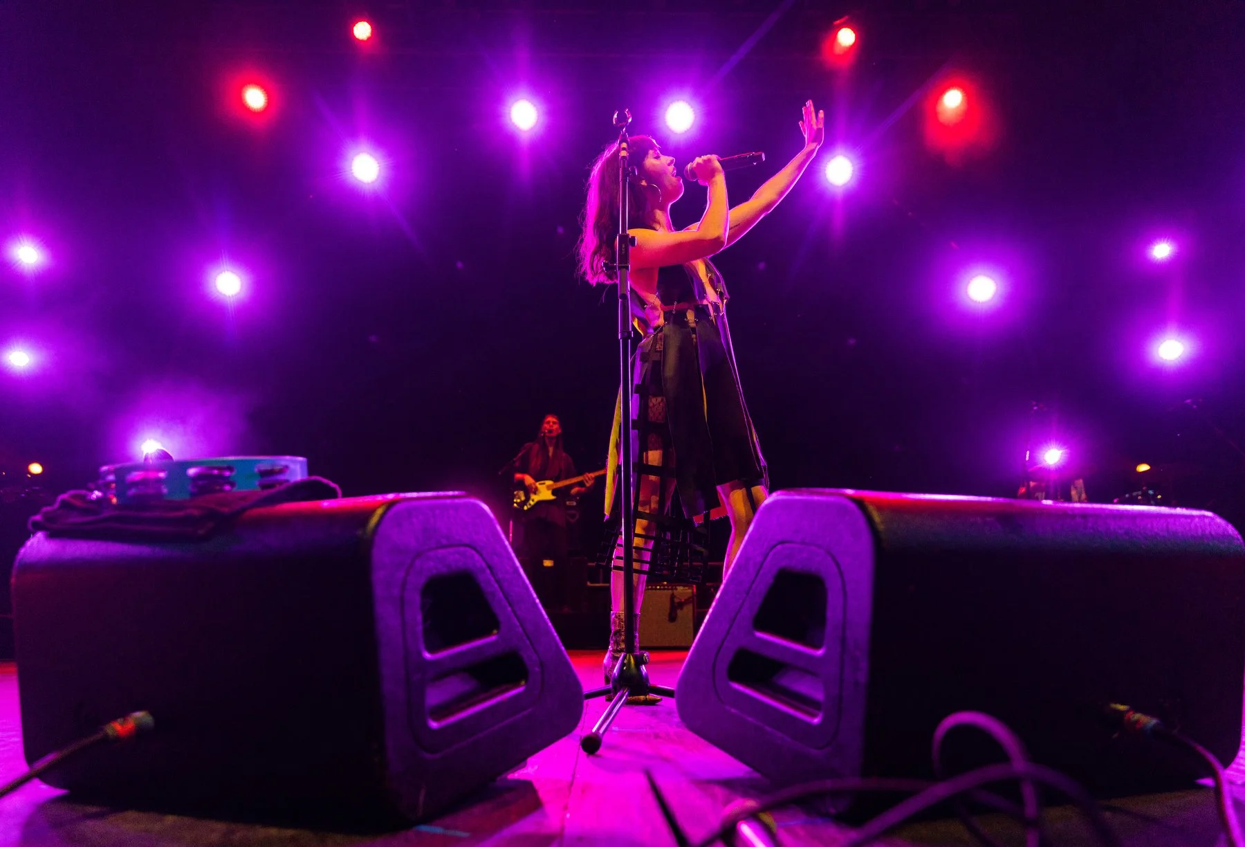 2019 - celebrate brooklyn - aeld - kimbra - ring.jpg