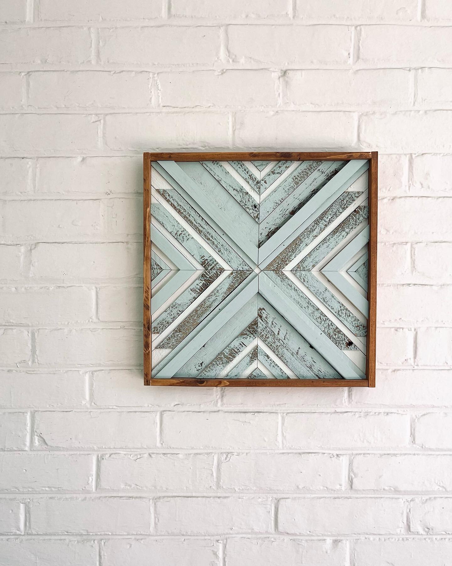 Number 333. 
.
This color is called spring breeze and I ❤️ it. The subtle blues and mint tones paired with the textures of the wood are what make these pieces so unique. 
.
Hope you guys are having a great Monday and enjoying some of this amazing wea