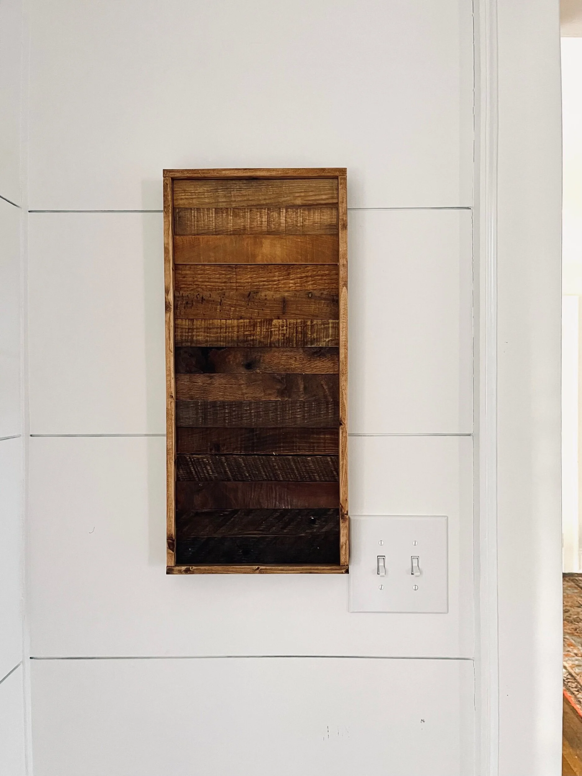 C6205E55-B707-49B7-81BA-D855D9323779