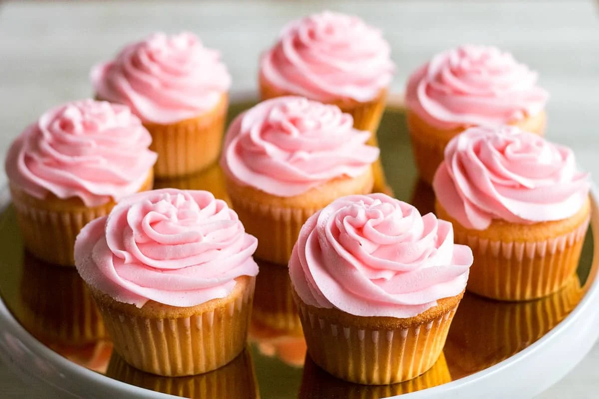 Pink-Asti-Cupcakes-2.jpg