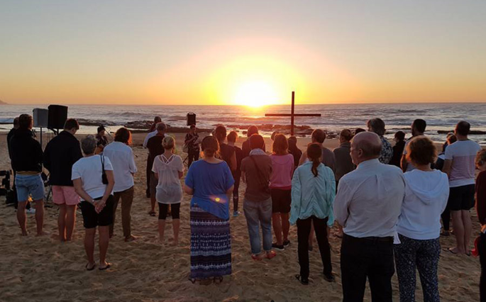 Ecumenical sunrise service, Easter Sunday, Merewether.