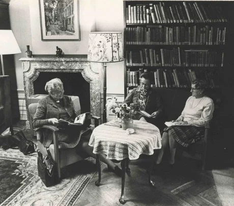 Damesleesmuseum Den Haag, foto: Haags Gemeentearchief
