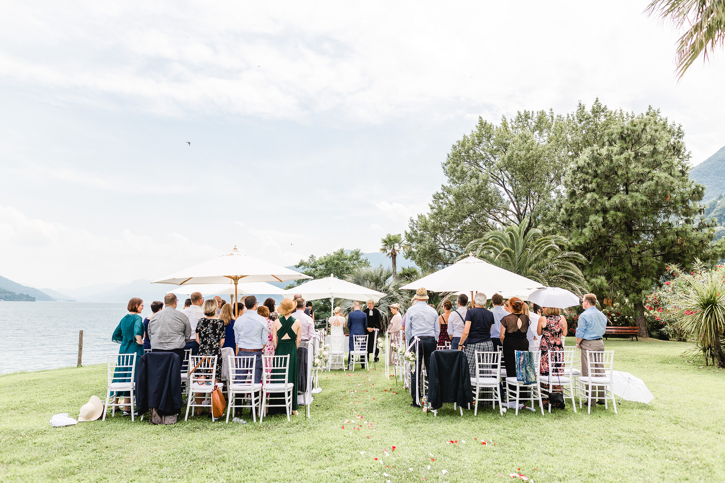 SandraArdizzonePhotography_Hochzeit_Schweiz_SwitzerlandTicinotessinAsconaLagoMaggiore_Matrimonio_CentroDannemann007.png