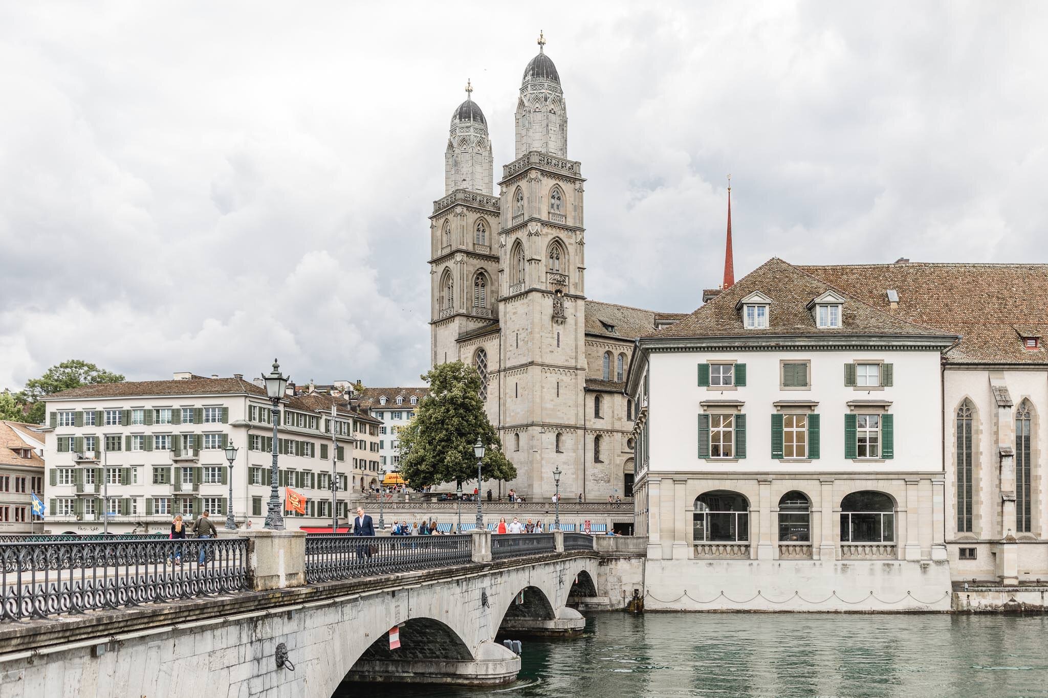 CivilWedding_Stadthaus_Zuerich_Hochzeit_14.jpg