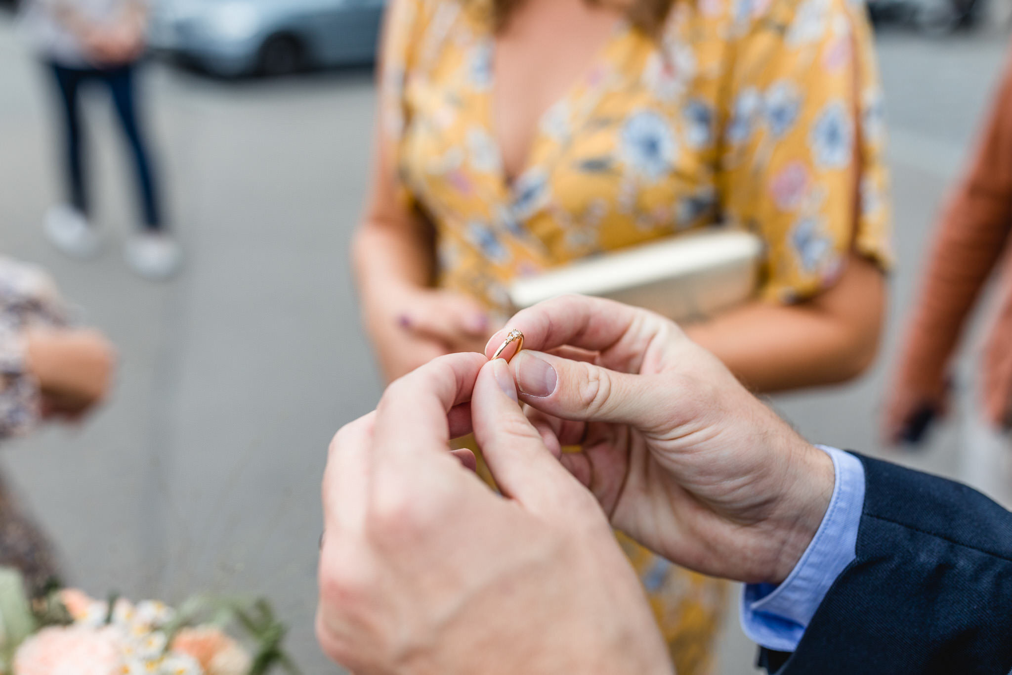 CivilWedding_Stadthaus_Zuerich_Hochzeit_17.jpg