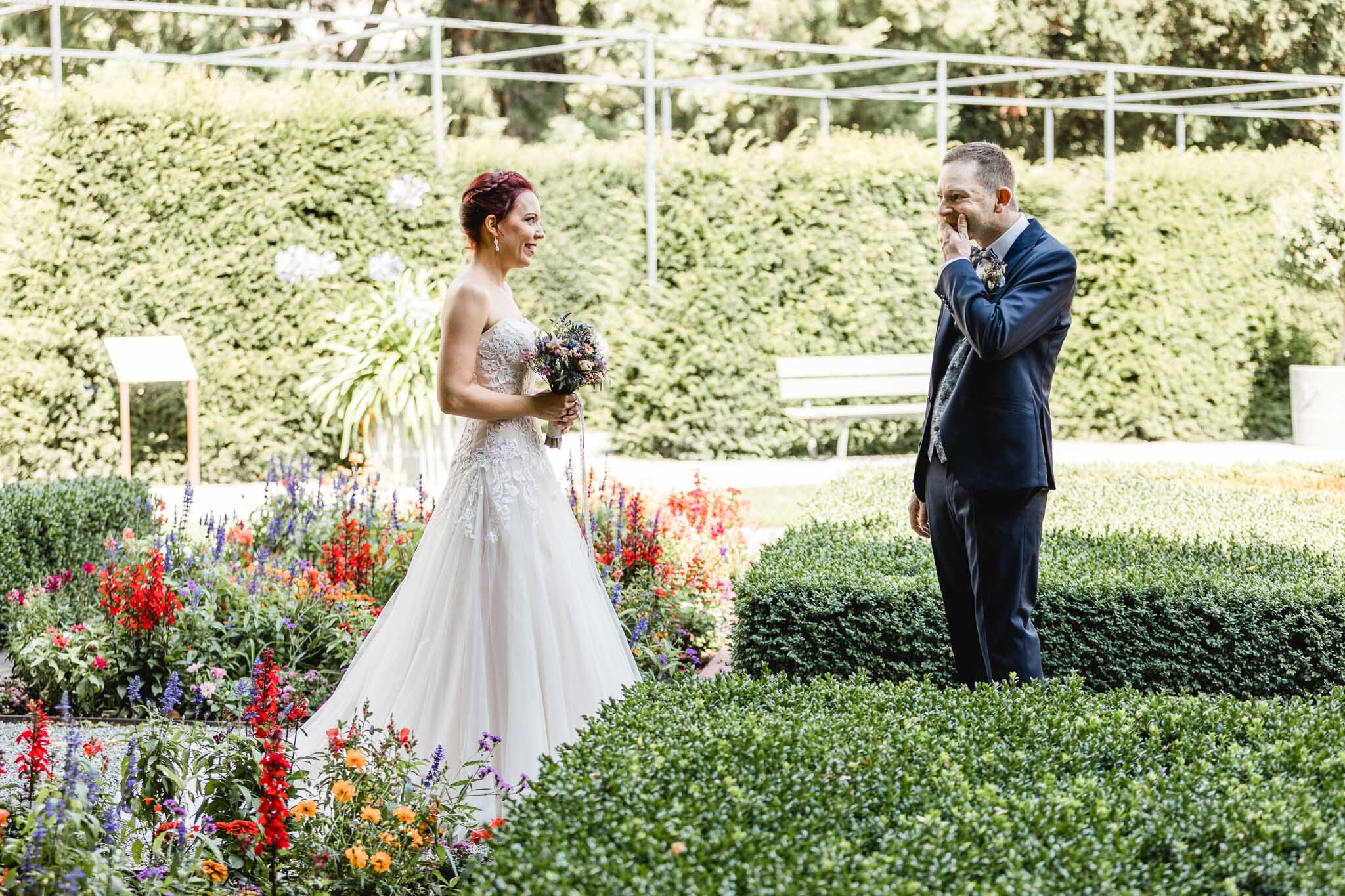 WeddingHochzeit_Chur_Arosa_Graubünden_Berg_Alps_Mountains_Elopement_28.jpg