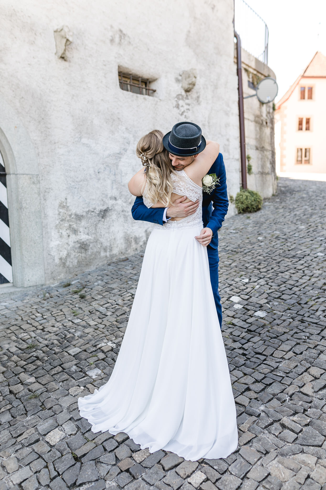 Zivile_Hochzeit_Brugg_Stadtmuseum_Baden_12.jpg