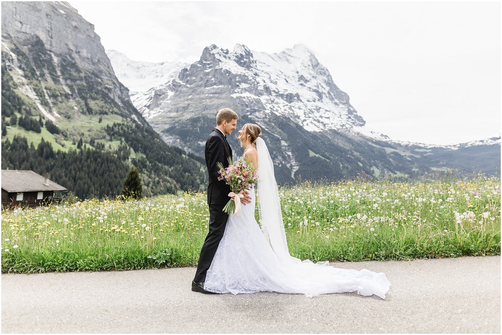 Switzerland-elopement-Grindelwald-Beatenberg-Niederhorn-Interlaken-US-swiss-Planner-photographer-AS_15.jpg