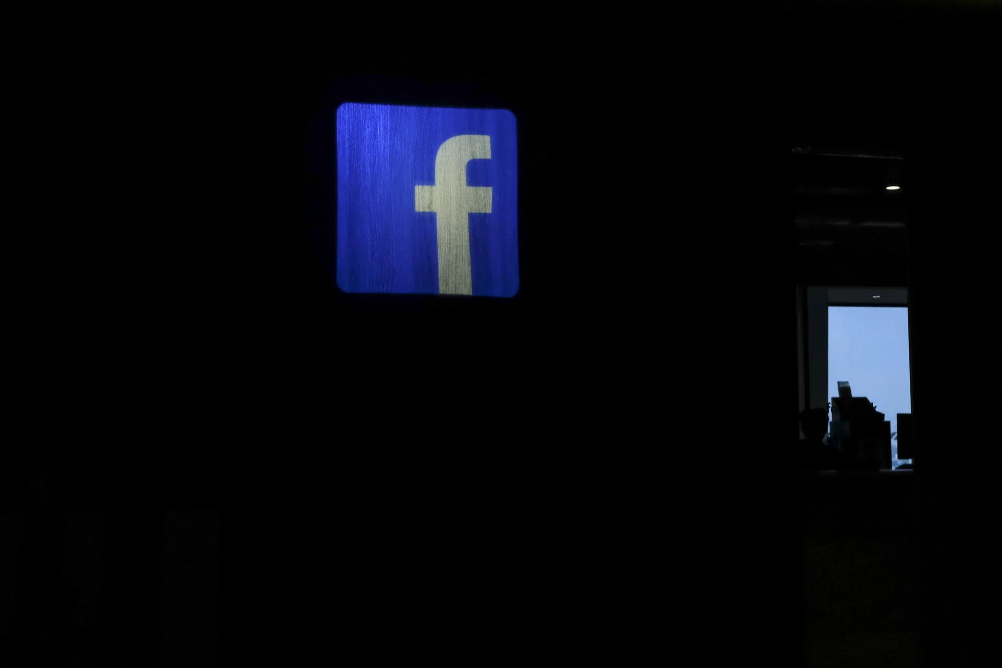 Mission circumvents its Facebook ban by constantly creating mirror sites. Photo by Lin Yan-ting