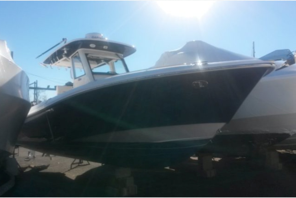 <a href=/2014-295-cc”></a><strong>2014 Everglades 295CC</strong><a href=/2014-295-cc>Learn More →</a>
