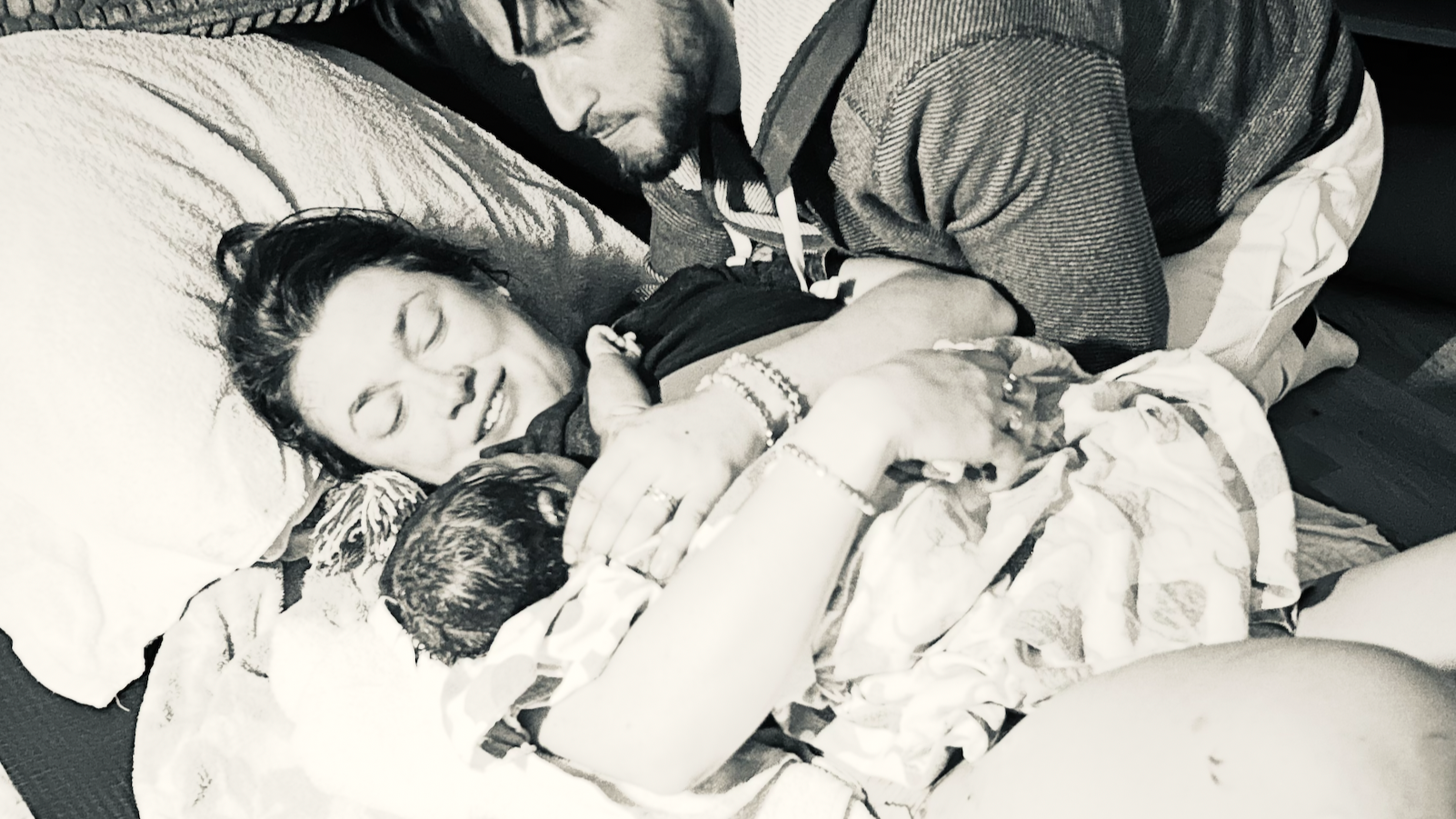 Birth Matters Podcast, Ep 139 - "The Biggest Life Hack": Lyndsey's Home Birth Story
