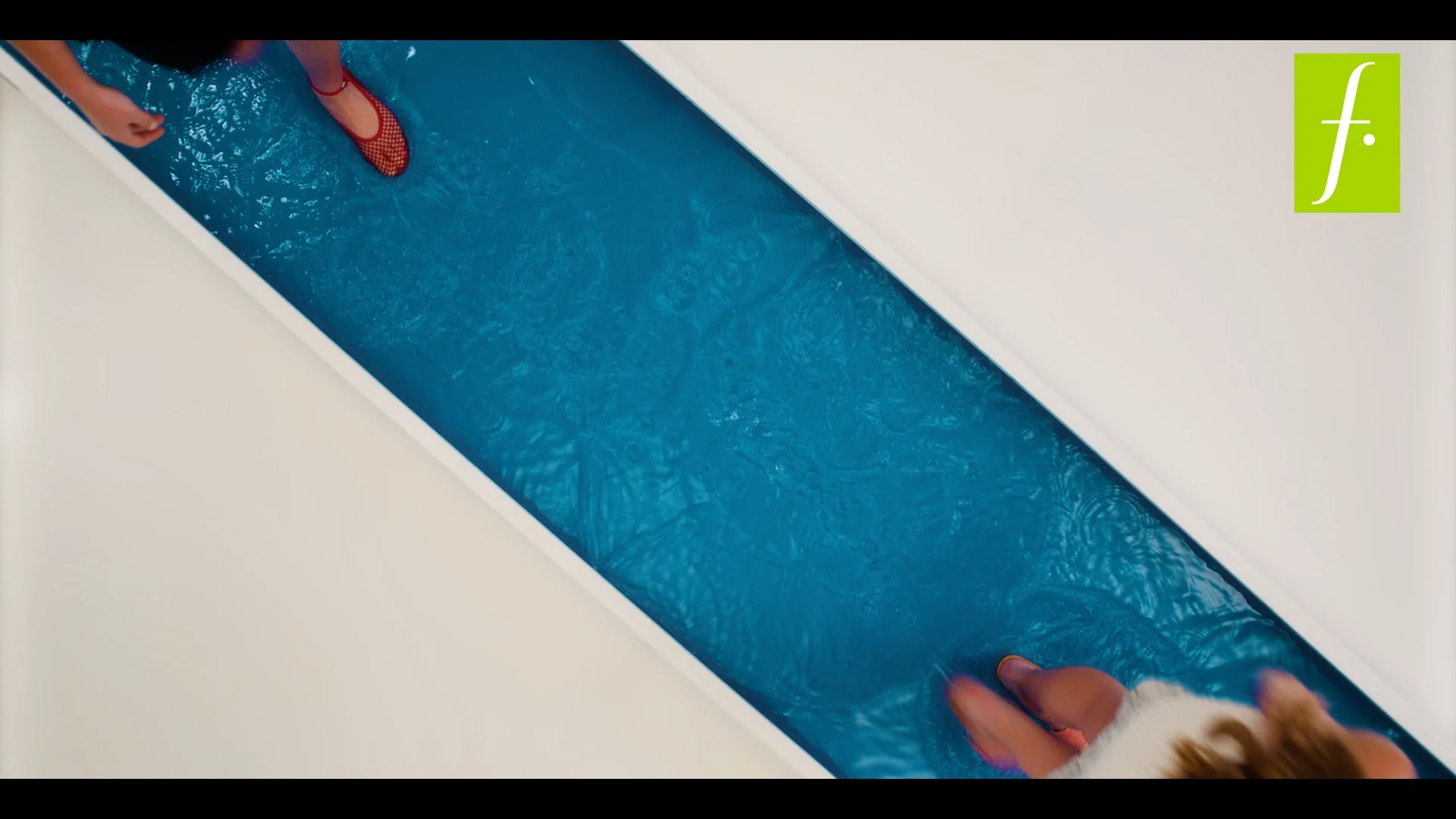 CALADOS - ON - SDA.00_00_20_02.Still055.jpg