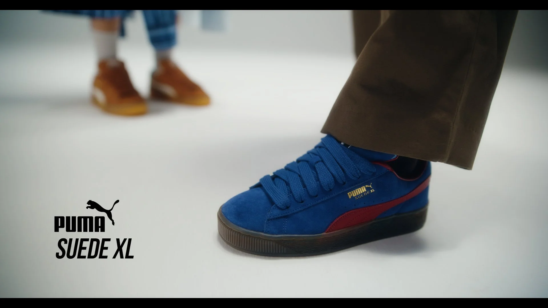 FALABELLA_SNEAKERC OLOR_ONLINE_SDA.00_00_03_13.Still035.jpg