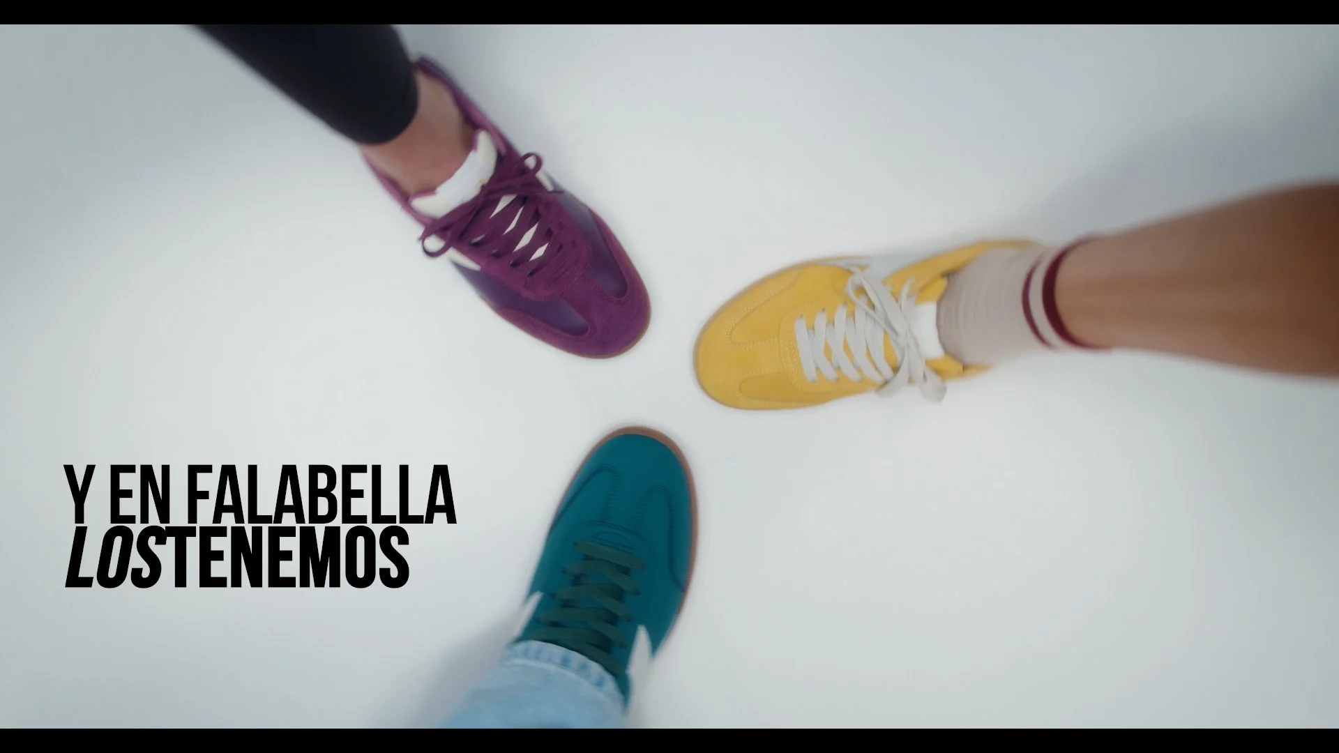 FALABELLA_SNEAKERC OLOR_ONLINE_SDA.00_00_17_01.Still060.jpg