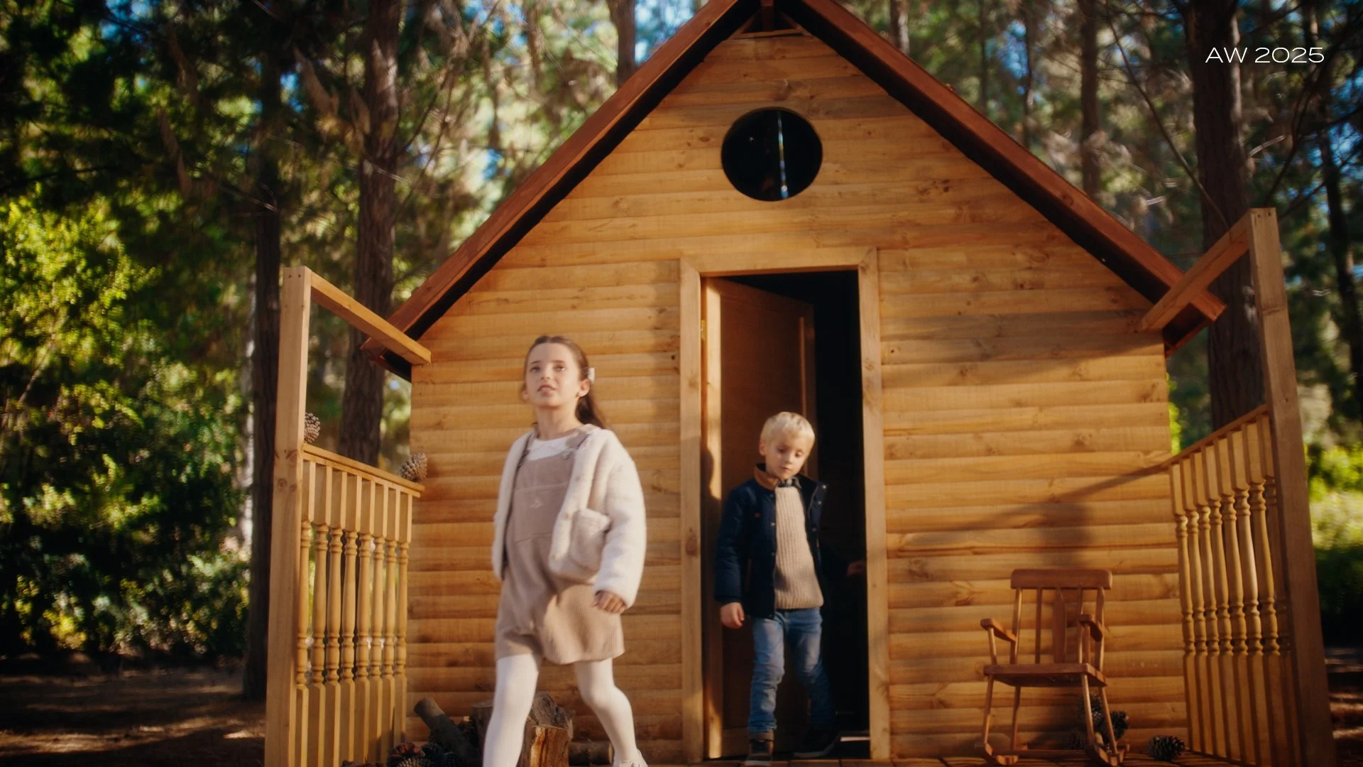 FALABELLA - CONIGLIO - ONLINE - SDA.00_00_03_17.Still006.jpg