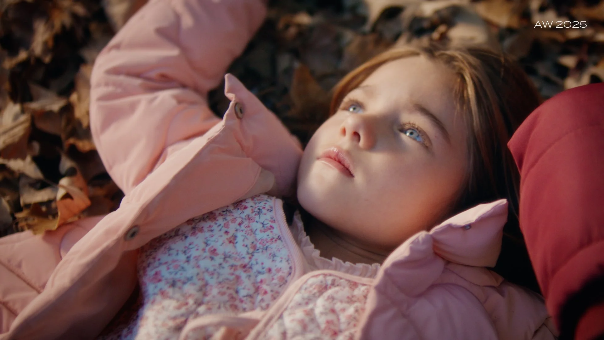 FALABELLA - CONIGLIO - ONLINE - SDA.00_00_08_21.Still012.jpg