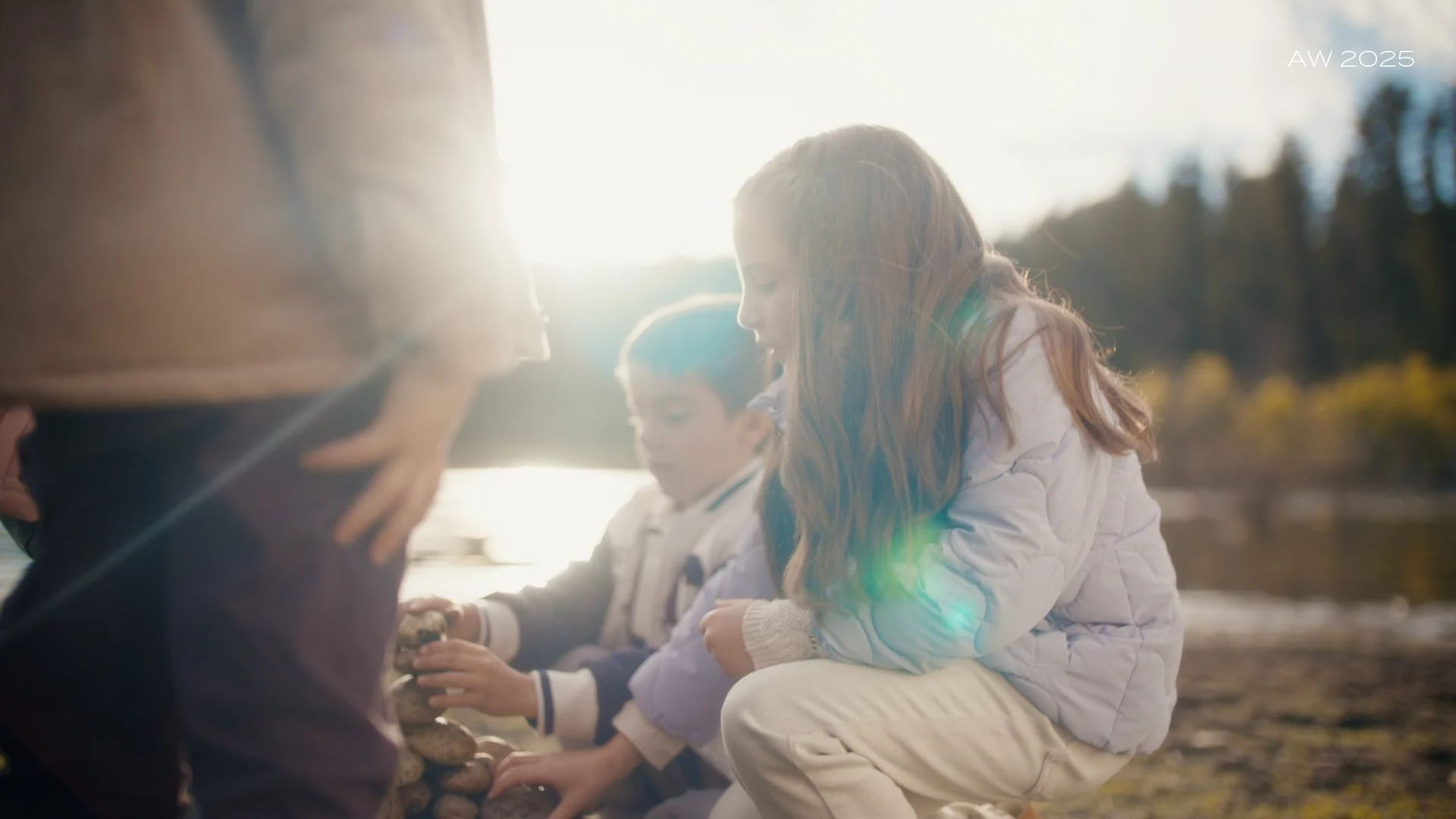 FALABELLA - CONIGLIO - ONLINE - SDA.00_00_13_23.Still017.jpg