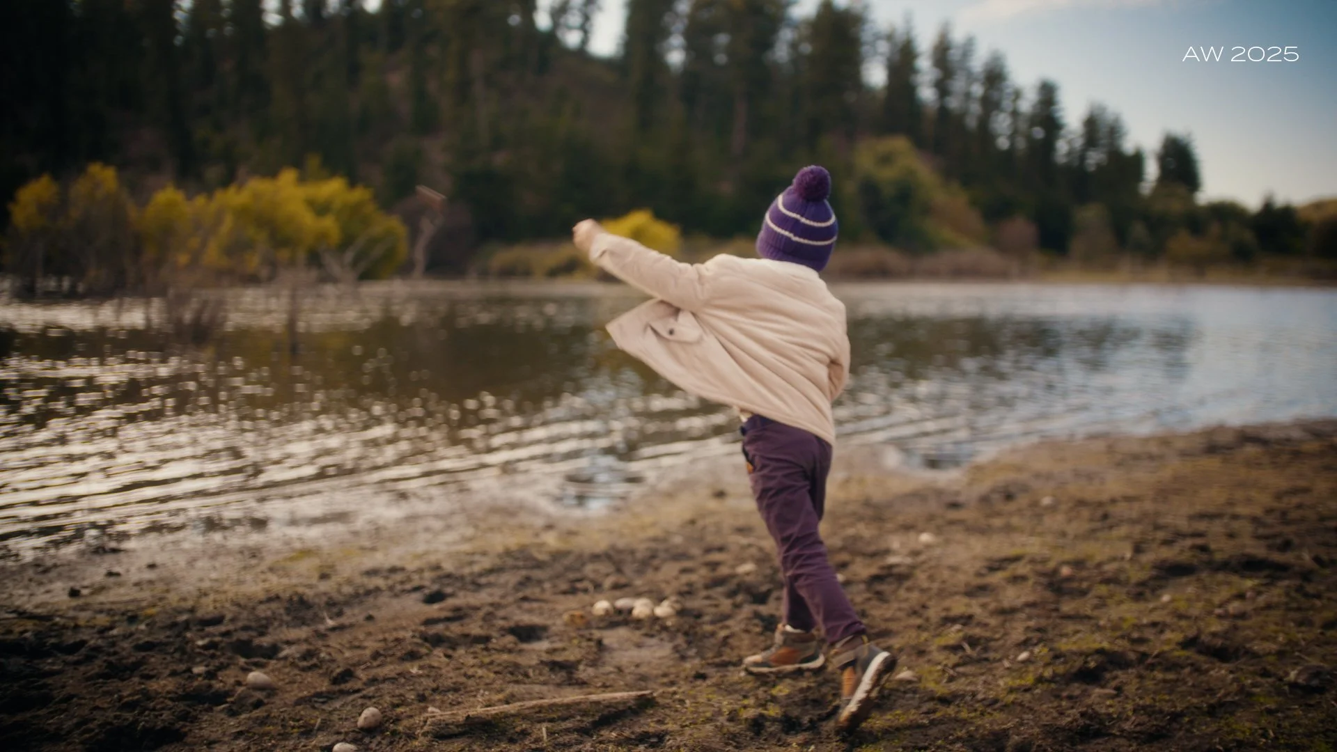 FALABELLA - CONIGLIO - ONLINE - SDA.00_00_14_20.Still019.jpg