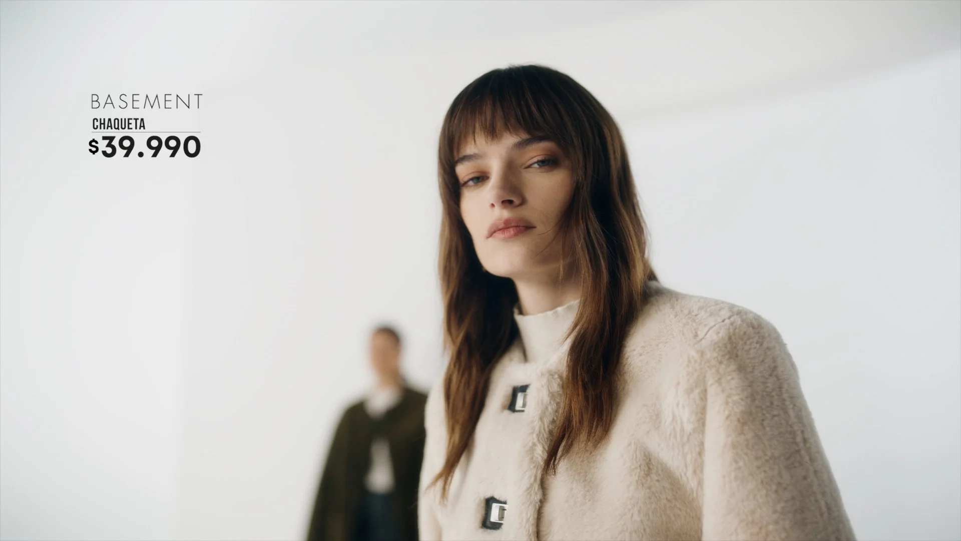 FALABELLA PELUDOS - 16 9 - ONLINE - SDA.00_00_05_08.Still009.jpg