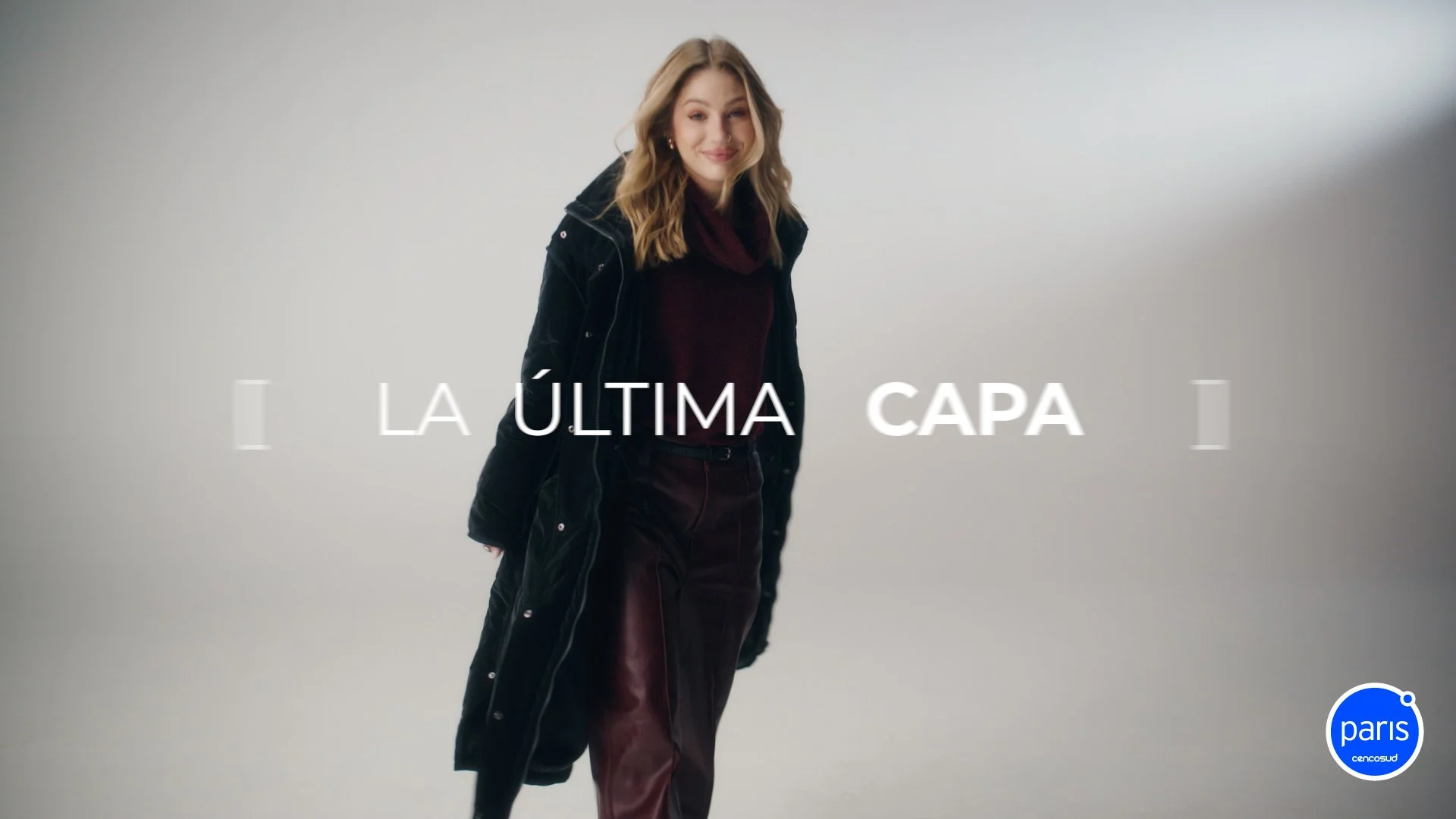 PARIS CAPAS - 16 9 - ONLINE - SDA.00_00_20_23.Still028.jpg