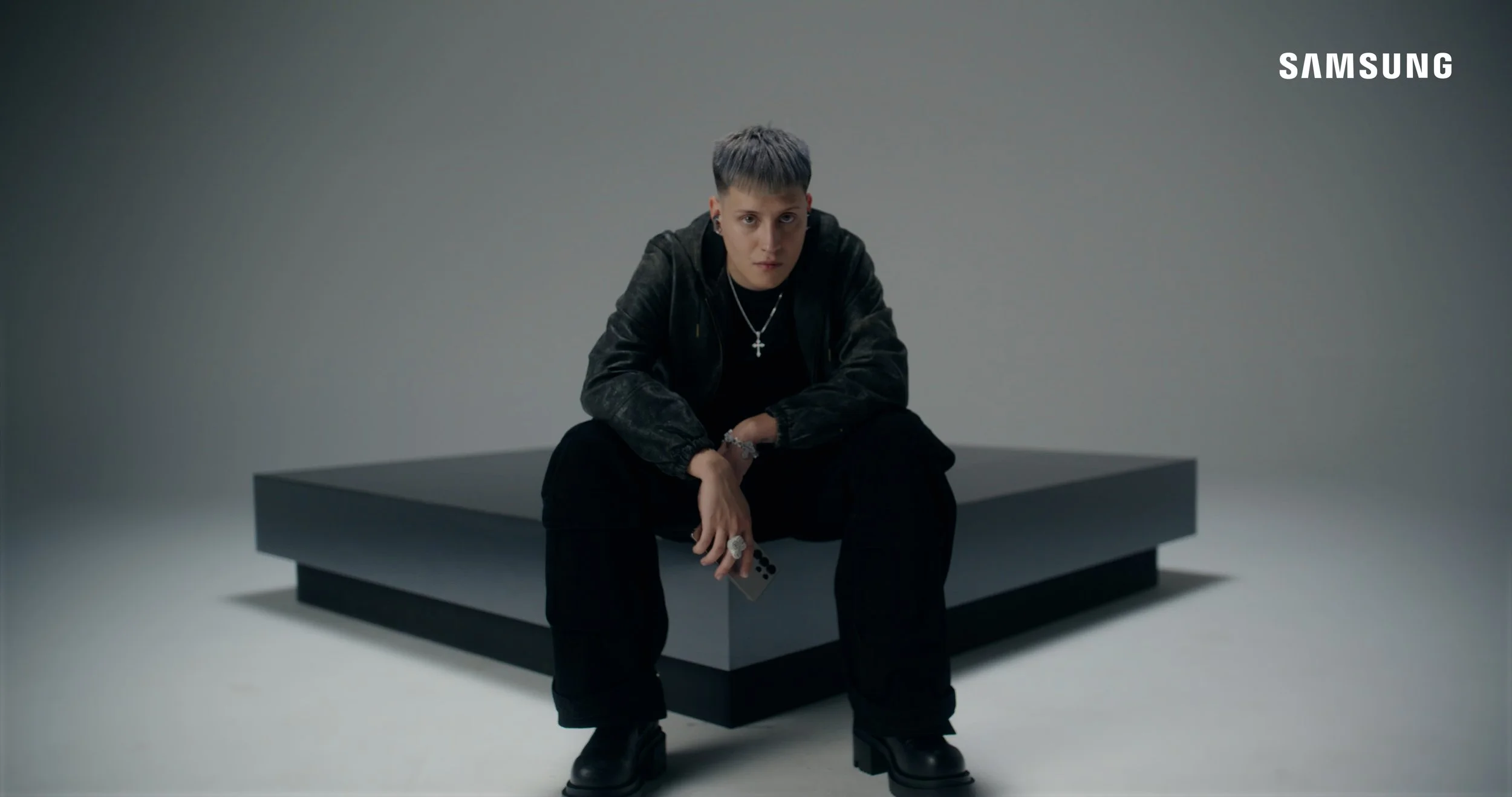 SMNG X KID - ONLINE - SDA.00_00_04_17.Still005.jpg