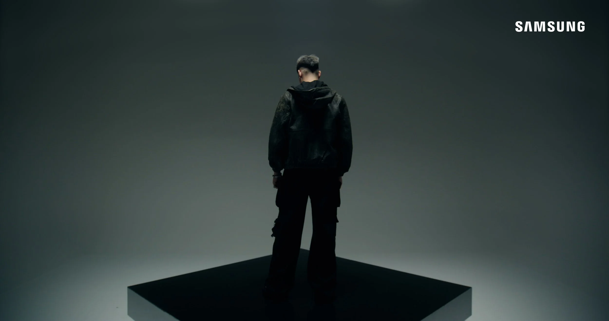 SMNG X KID - ONLINE - SDA.00_00_08_23.Still011.jpg