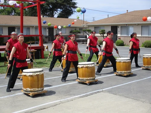 Taiko drummers ready to play.