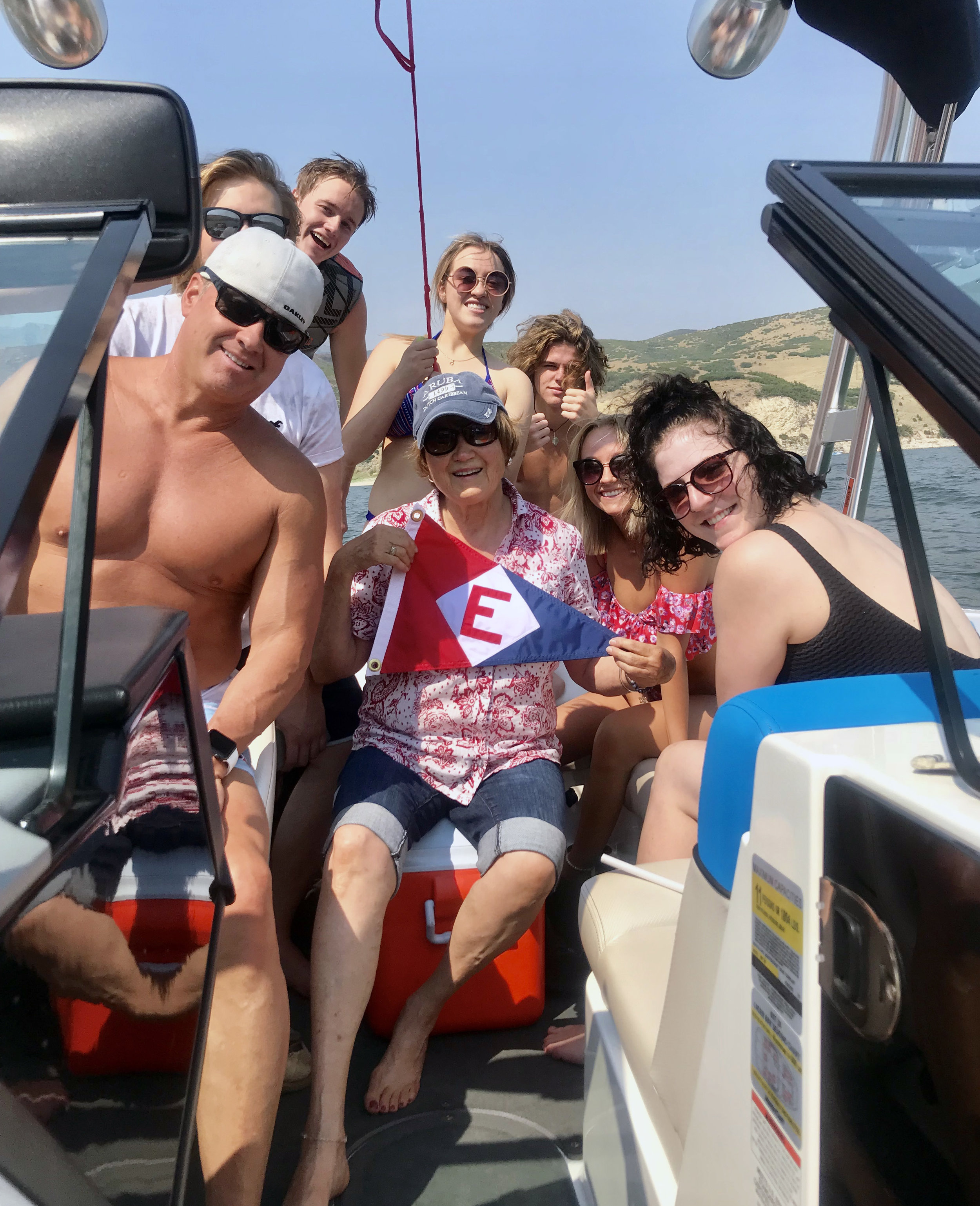  Anne, her son, grandkids and friends show their EYC pride at Deer Creek Reservoir, Utah 