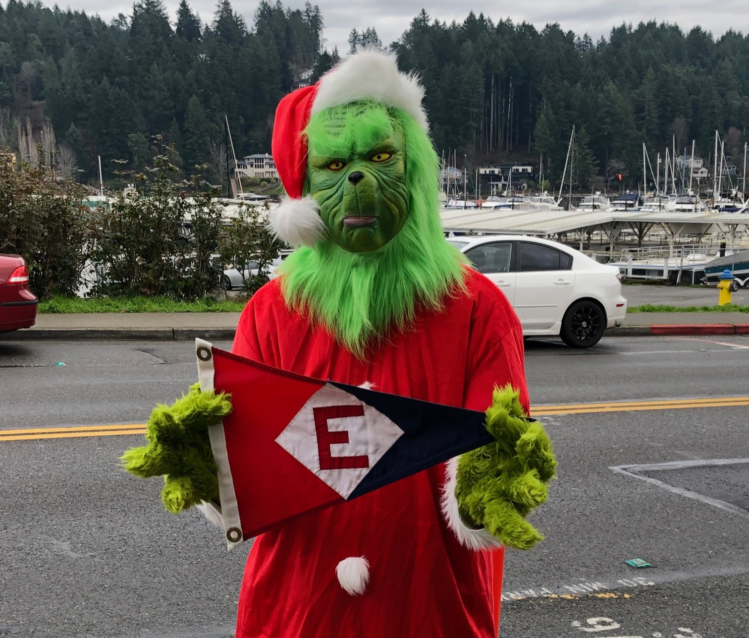  He might not have Christmas spirit, but the Grinch does have EYC spirit! 