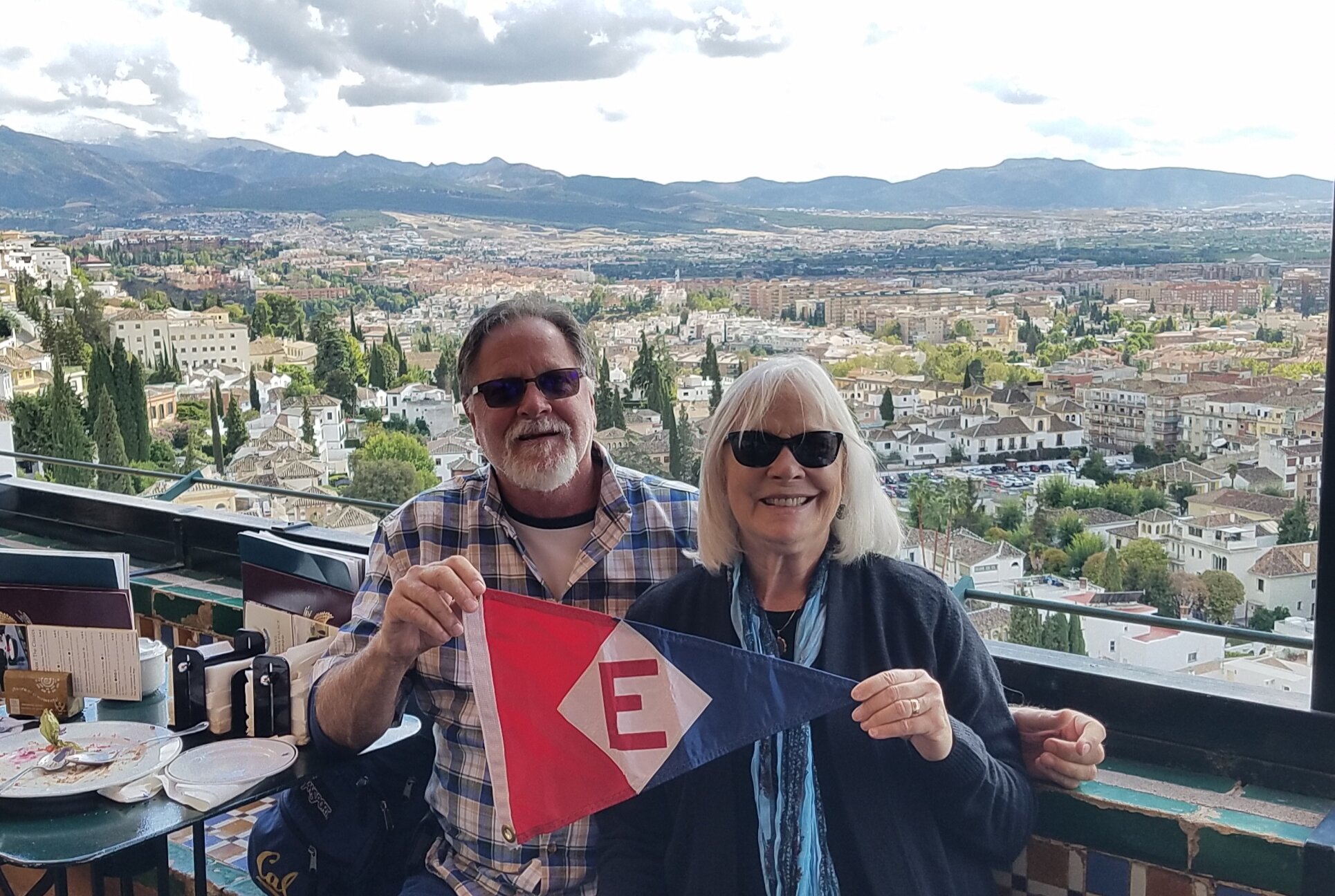  Murray &amp; Linda show the colors in Granada, Spain 