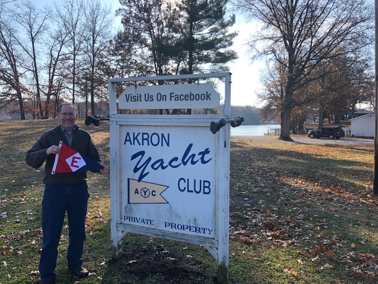  Eric flies the EYC colors at the Akron Yacht Club in Ohio 