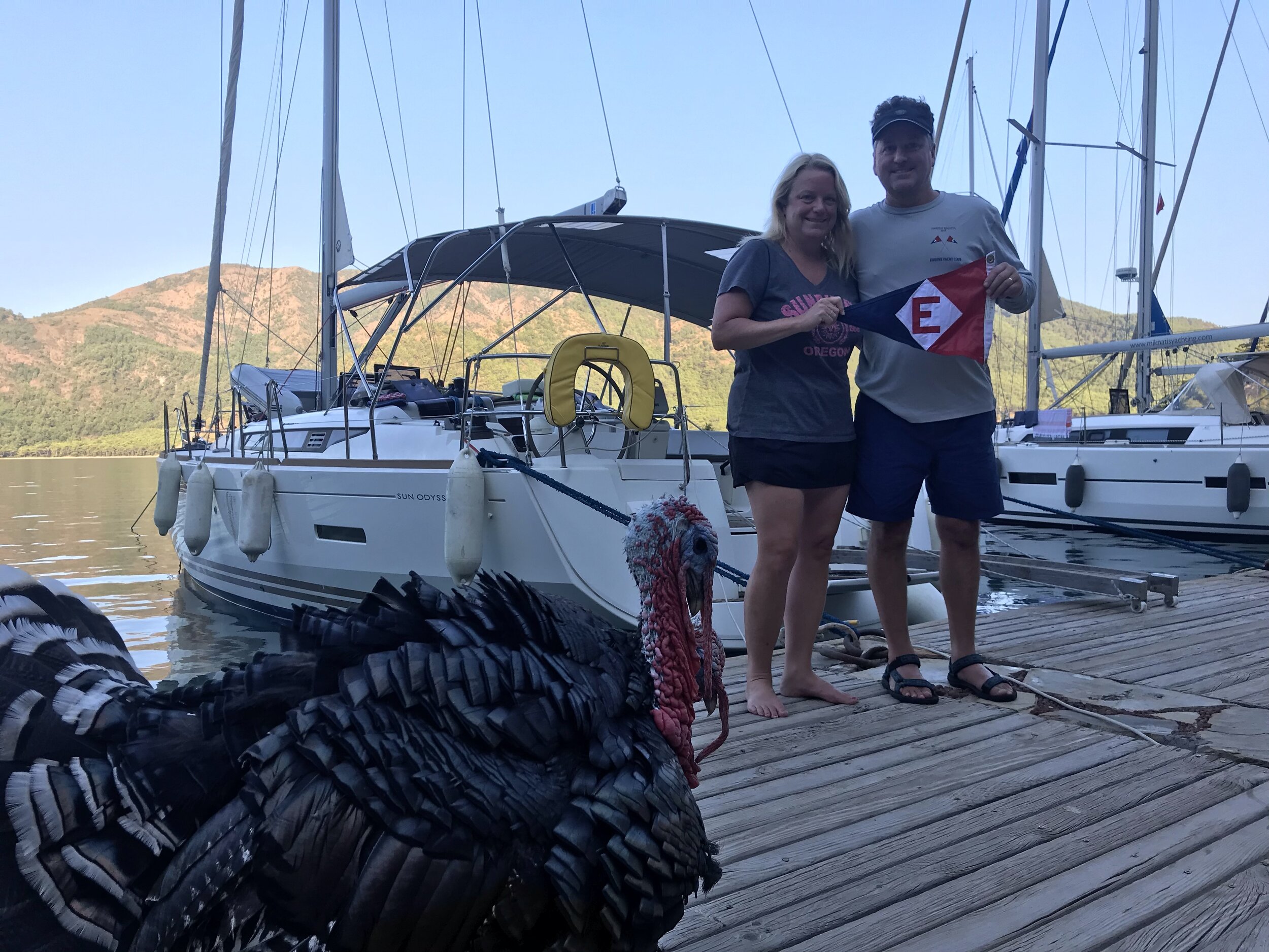  Bonnie &amp; Jonathan dodge turkeys in Turkey 