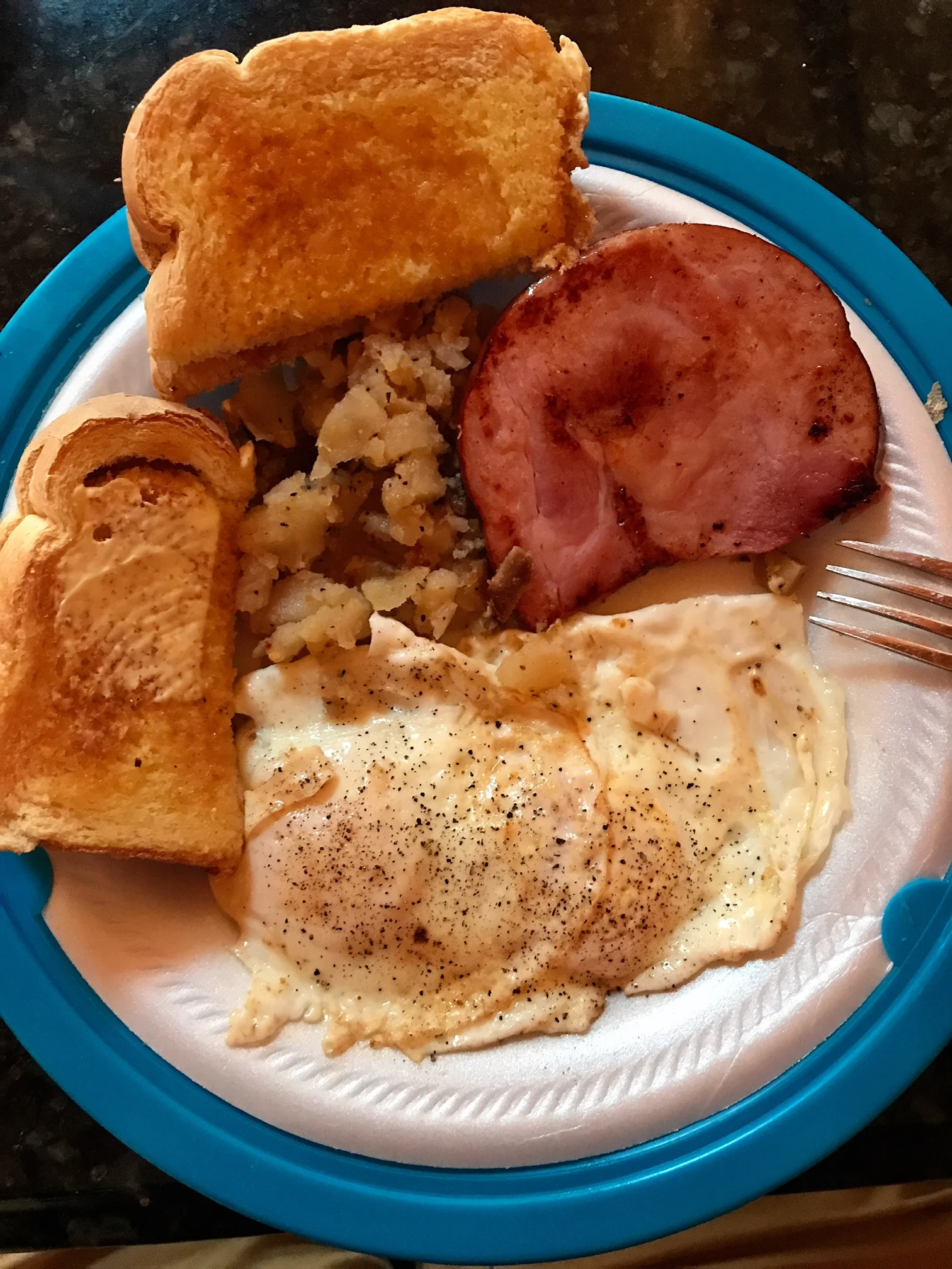 Breakfast at Sacajawea Inn