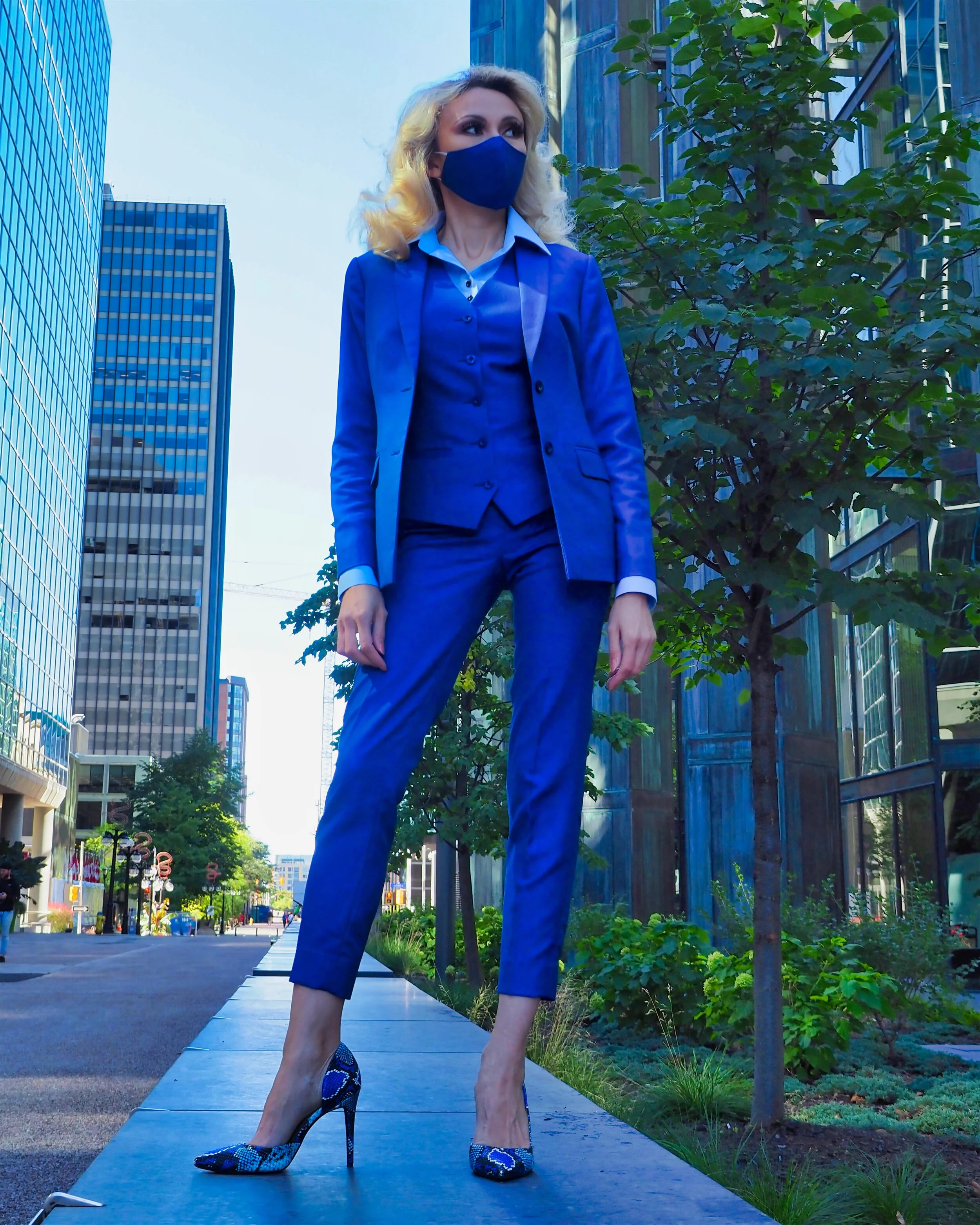 blue_mask_suit.jpg