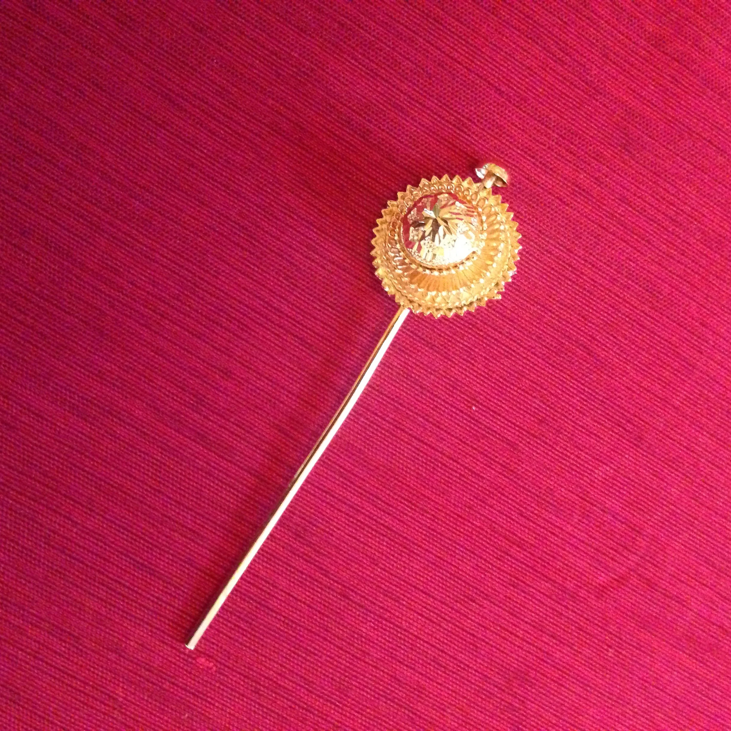 Netela Pin