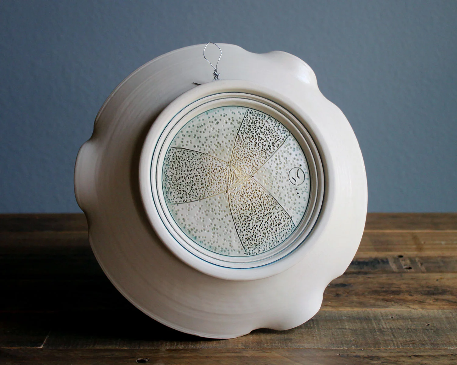 It is happening soon on Saturday, 23 September from 10-4 . You can bring greenware that is leatherhard and ready to trim, and feel free to bring a form that has given you trouble - we'll find a solution. I'll have loads of ideas and techniques to share and will bring several pieces to demonstrate on.