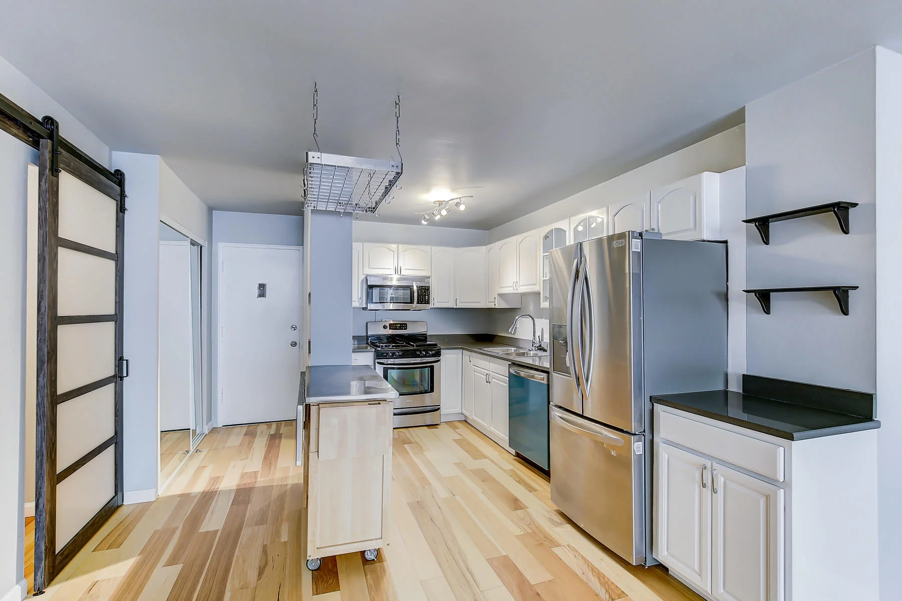 800 Washington 207 Denver CO-018-34-18-MLS_Size.jpg