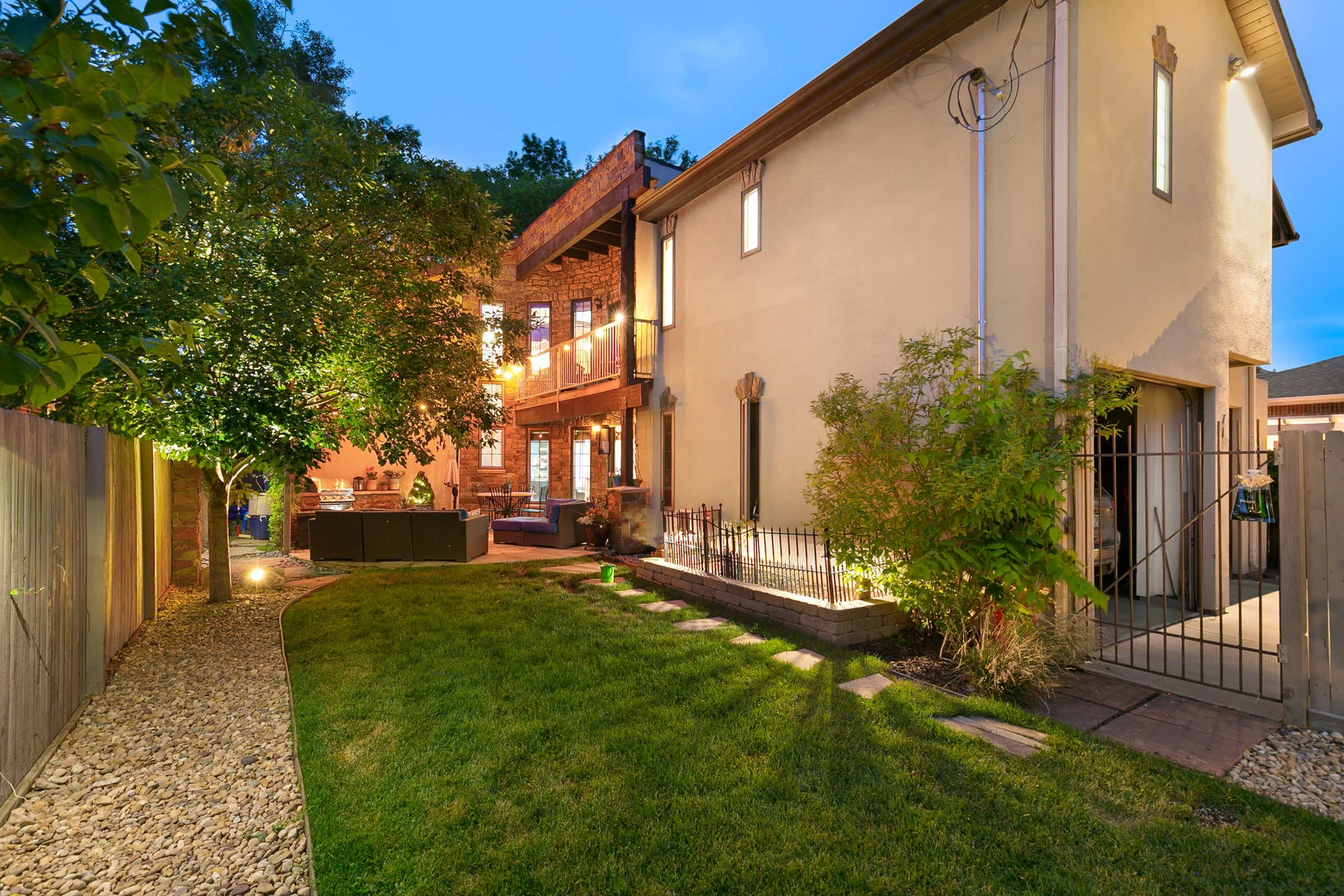 718 Locust st Denver CO 80220-039-049-TWILIGHT06-MLS_Size.jpg