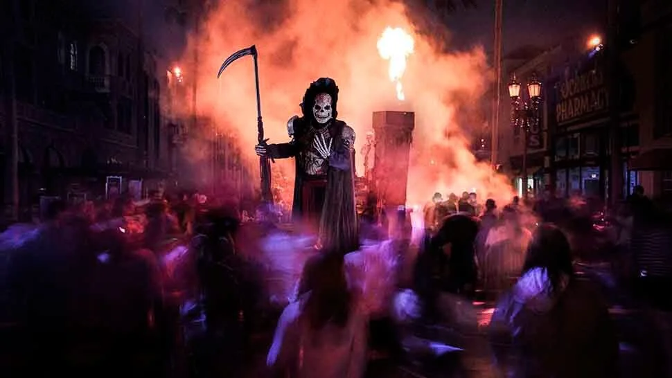 Halloween Horror Nights Retrospective 1