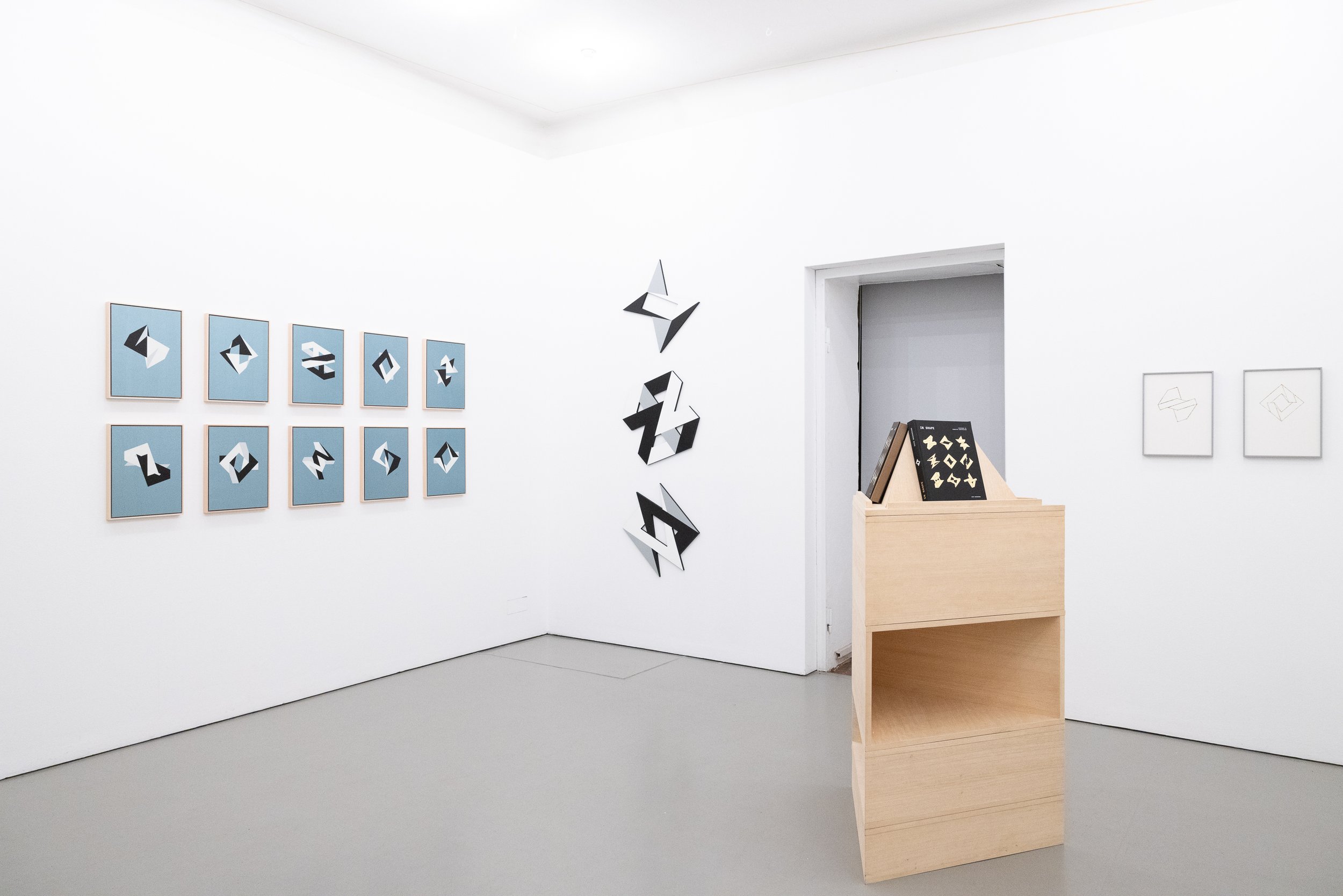   Exhibition view In Shape at Semjon Contemporary 2023  