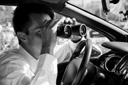 036_Decker with binoculars.jpg