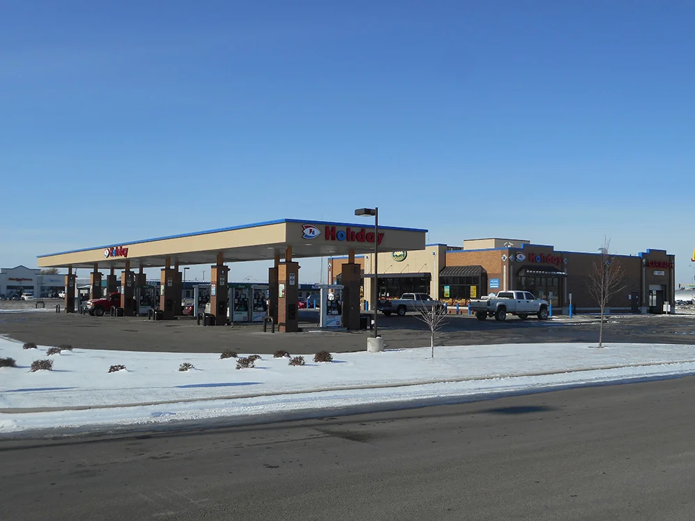 Holiday Station Store - Minot