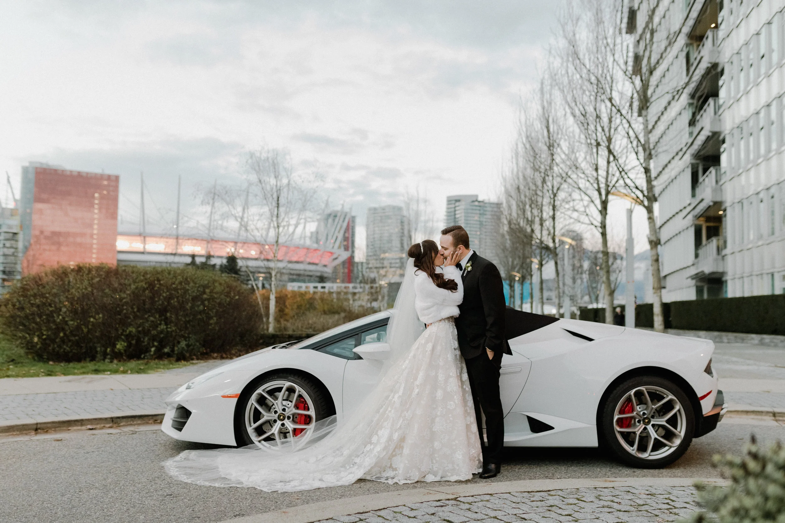 HeraStudios_Selects_Full_VanessaDave_Wedding0429.jpg