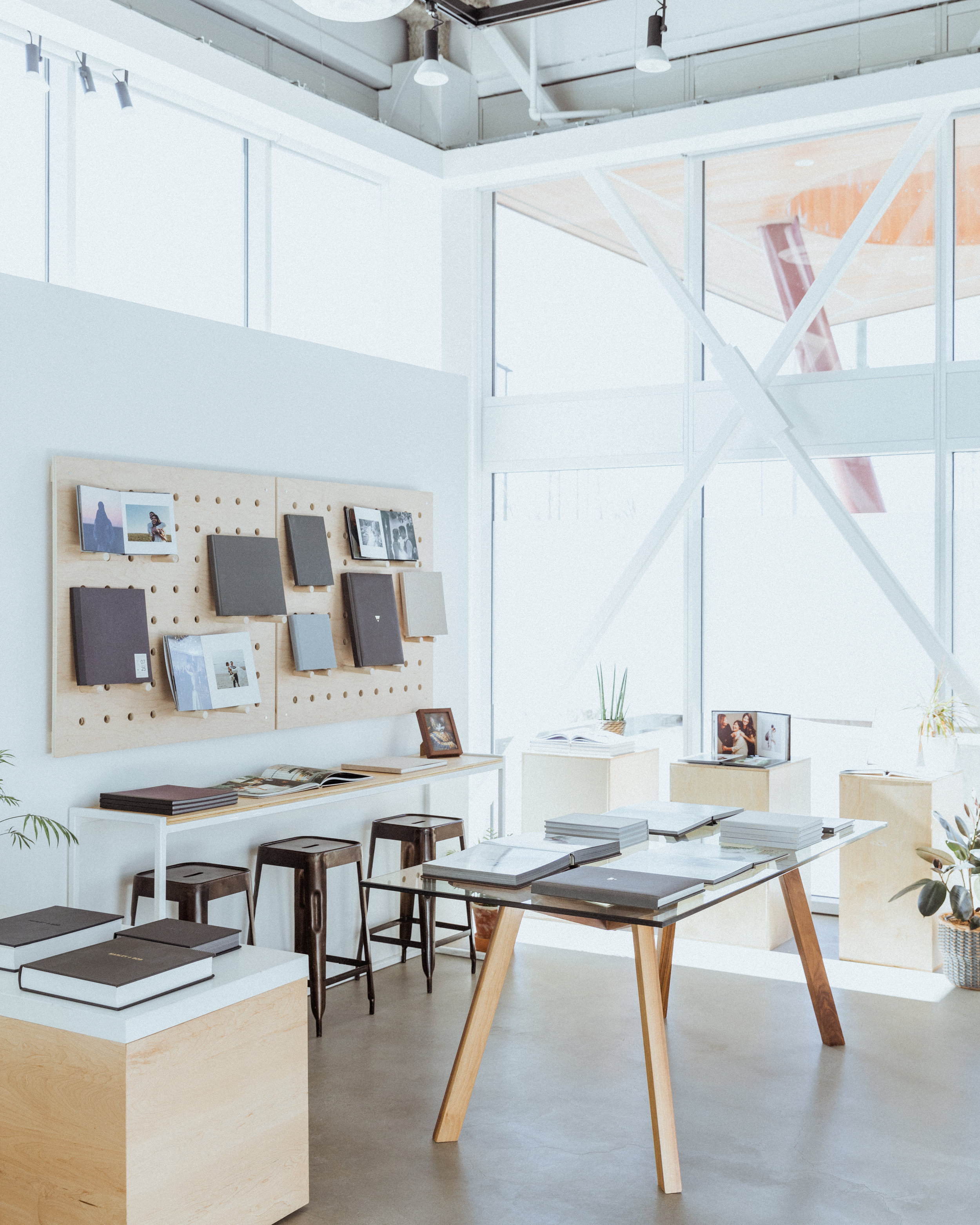 HeraStudios_Selects_Full_2019_StudioPhotos-2.jpg