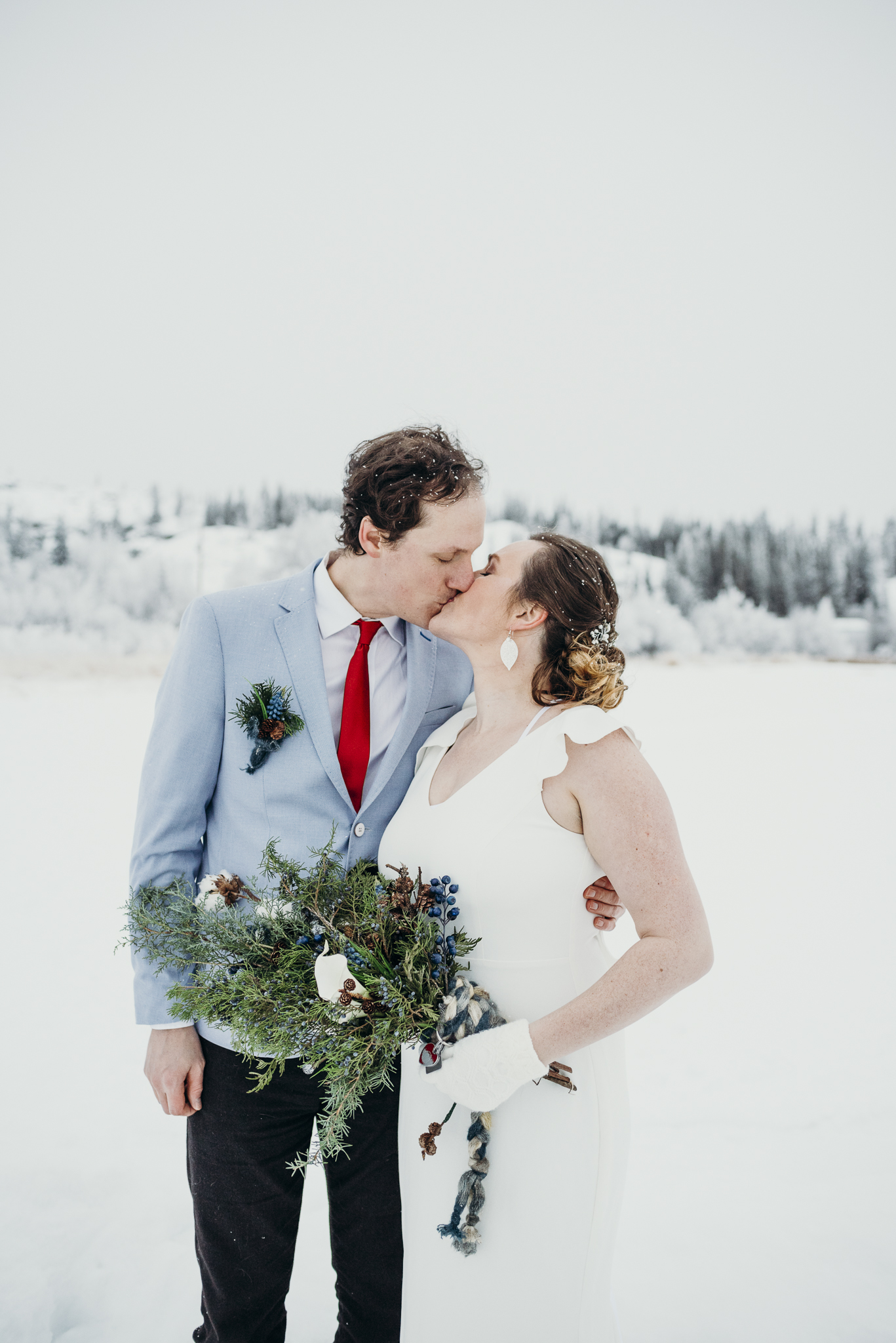 yellowknife wedding elopement11.jpg