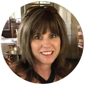 Heather M. Headshot_C.jpg