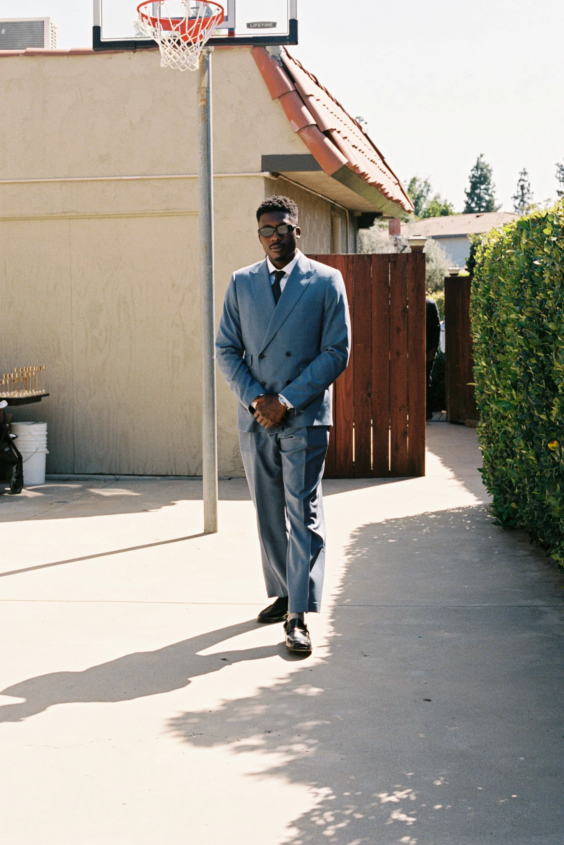 CHARLES684039675-R1-102.jpg